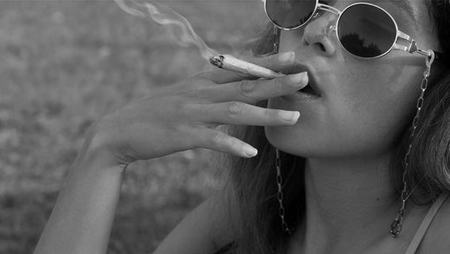 Come si fuma uno spinello? image