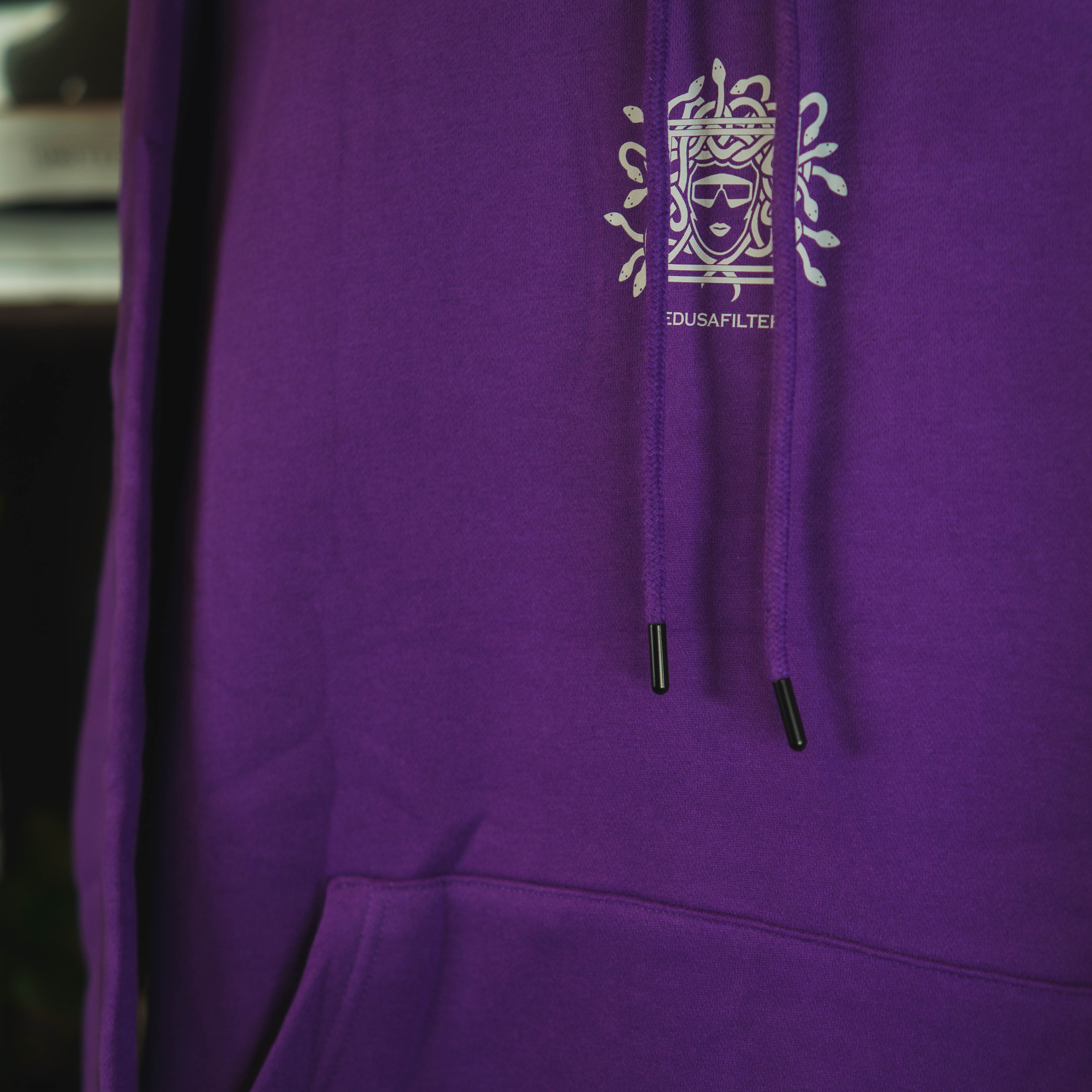 Medusafilters Hoodie mit Backprint - VIOLET