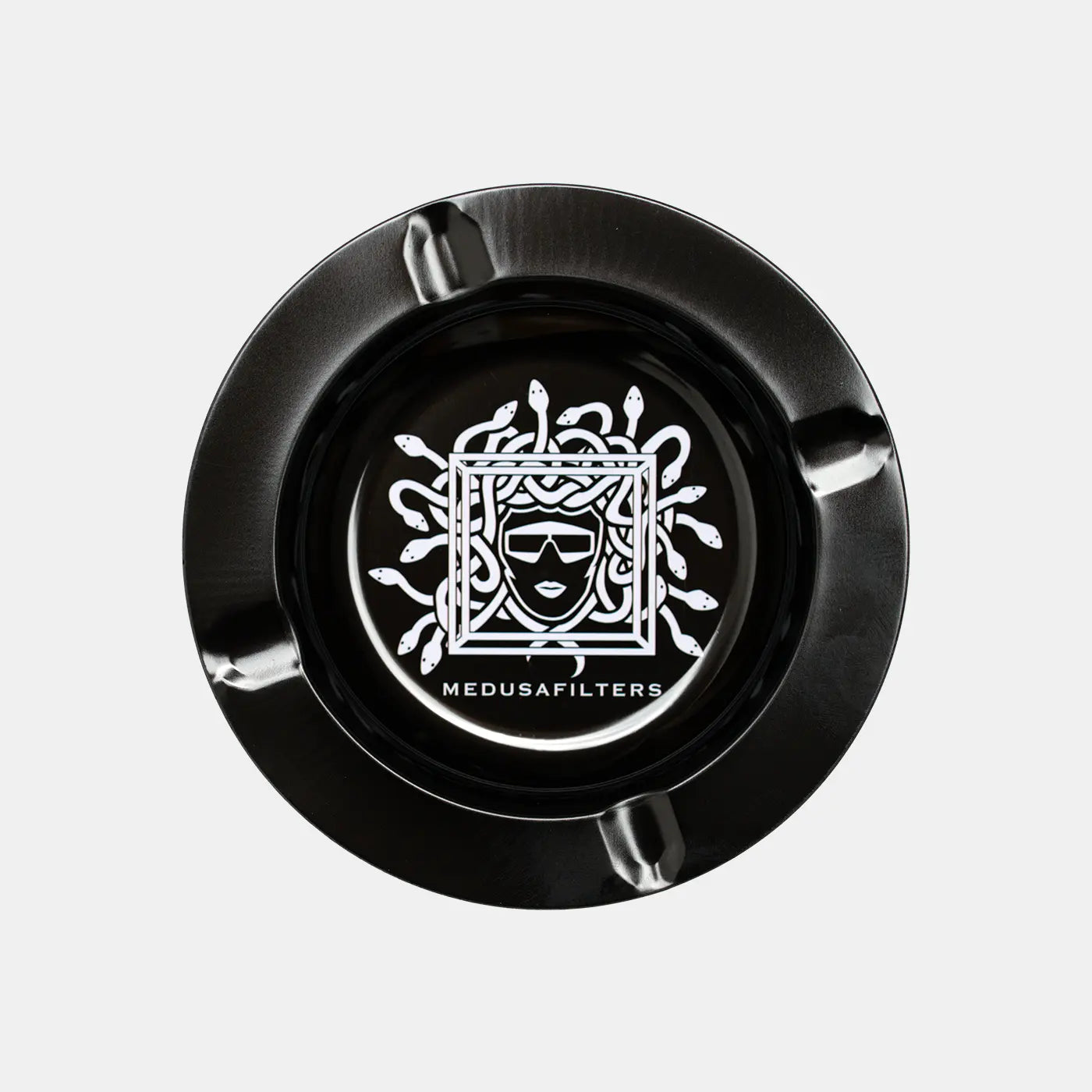 <transcy>Medusa ashtray</transcy>