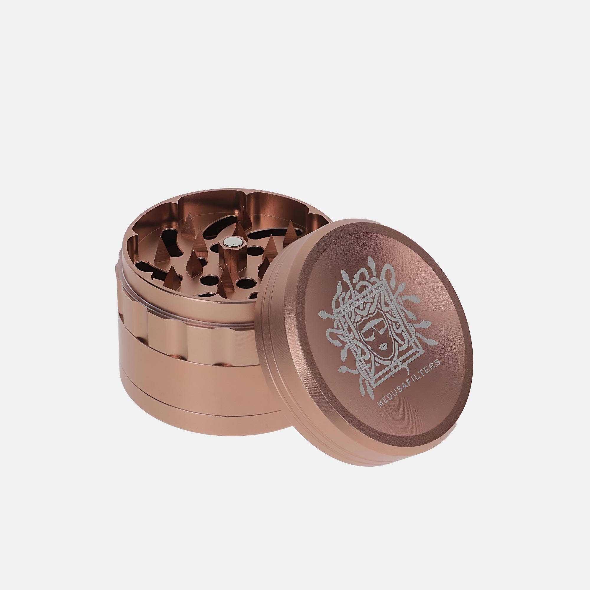 Medusafilters Spike Grinder aus eloxiertem Aluminium ROSÈ Edition geöffnet mit Deckel