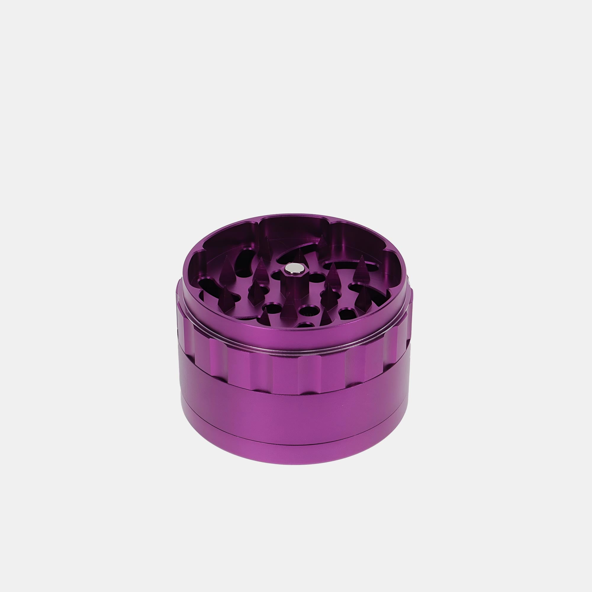 Medusafilters Spike Grinder aus eloxiertem Aluminium VIOLET Edition geöffnet