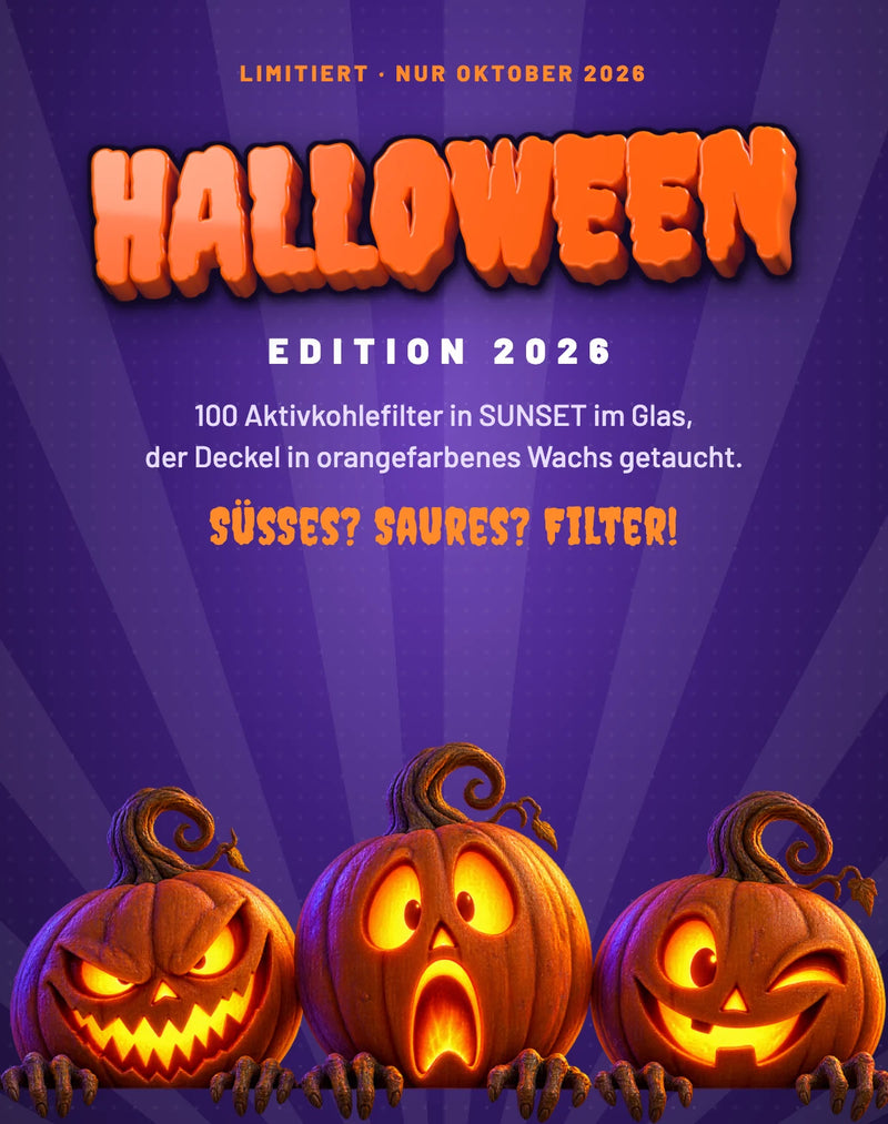 HALLOWEEN Edition 2026, limitiert, nur Oktober 2026: 100 Aktivkohlefilter in SUNSET im Glas, der Deckel in orangefarbenes Wachs getaucht. Drei leuchtende Kürbisse lugen über die Kante